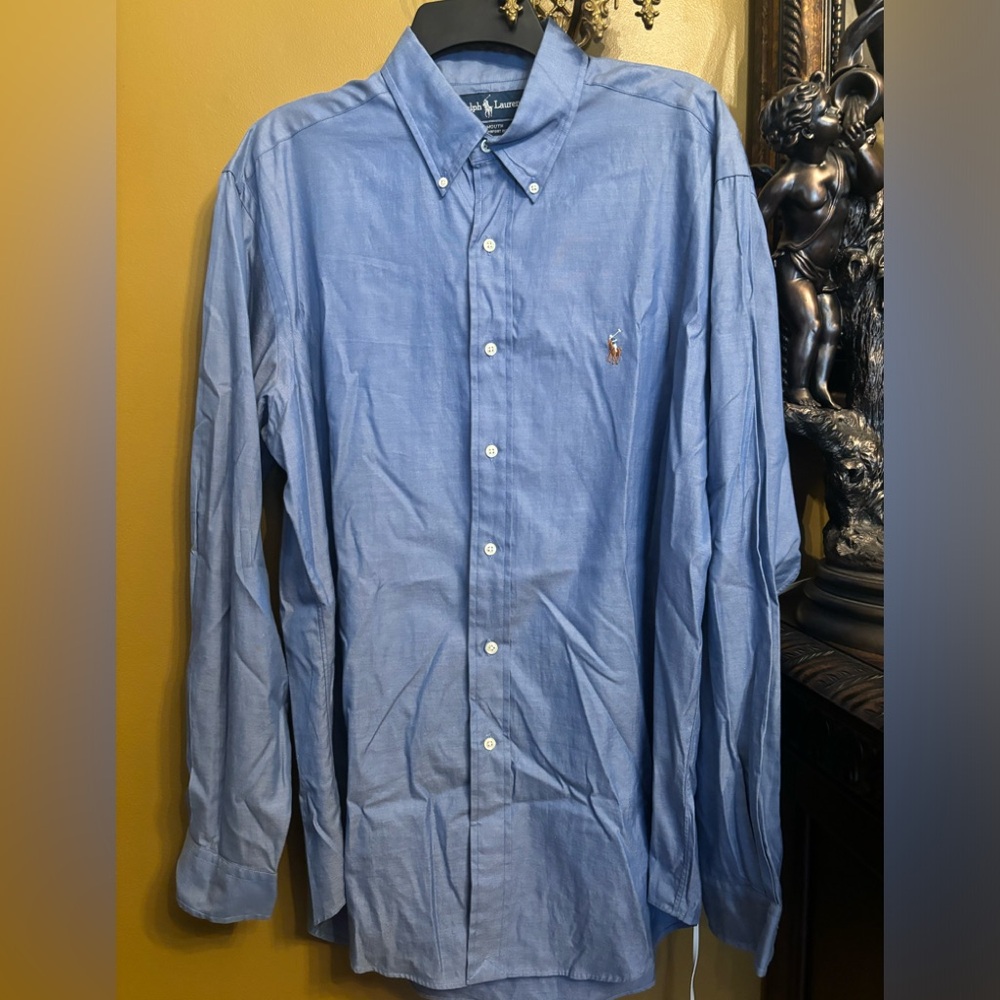 Euc Ralph Lauren Button Down Shirts